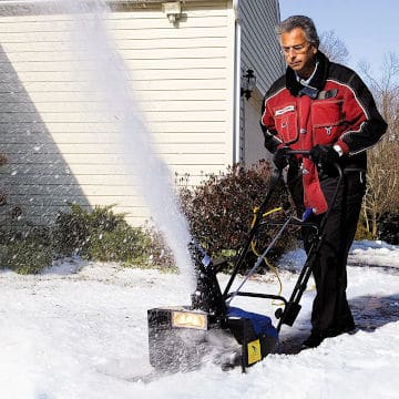 Snow Joe SJ623E Snow Blower Review